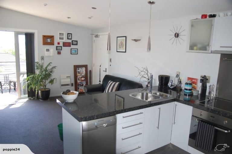 Photo of property in 7/12 Hutcheson Street, Sydenham, Christchurch, 8023