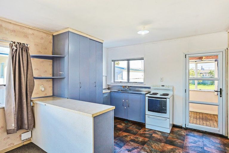 Photo of property in 53 Oldham Avenue, Onekawa, Napier, 4110