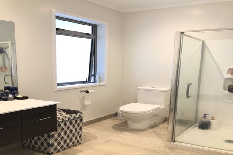 Photo of property in 45 Cape Cod Drive, Gulf Harbour, Whangaparaoa, 0930