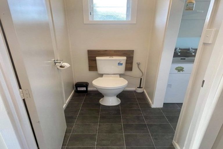 Photo of property in 34 Cavendish Crescent, Outer Kaiti, Gisborne, 4010