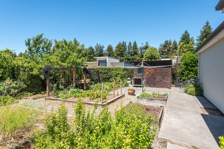 Photo of property in 47 Oakgrove Drive, Rangiora, 7400