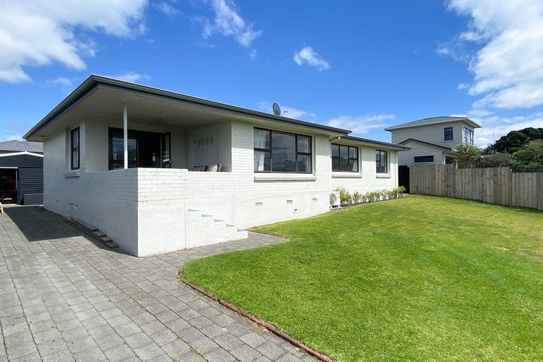 Photo of property in 18 Gordon Road, Mount Maunganui, 3116