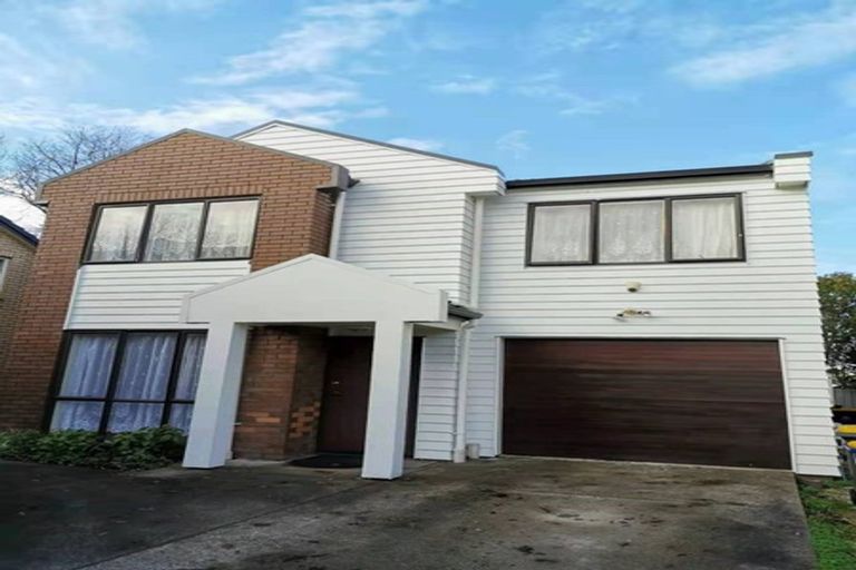 Photo of property in Albany Gardens, 35 Masons Road, Oteha, Auckland, 0632