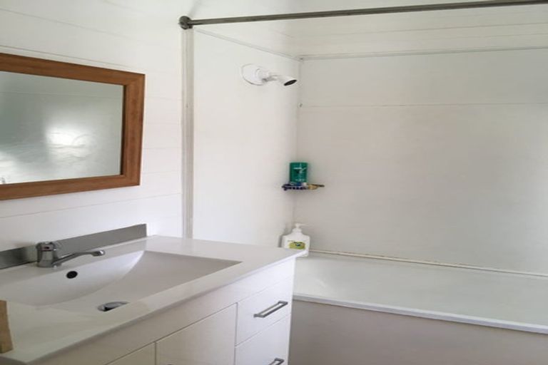 Photo of property in 30 Queens Parade, Devonport, Auckland, 0624