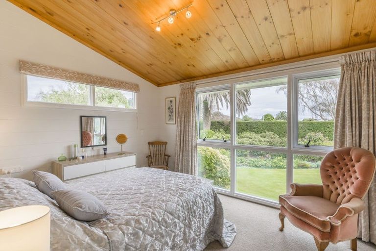 Photo of property in 75 Elizabeth Street, Waikanae, 5036