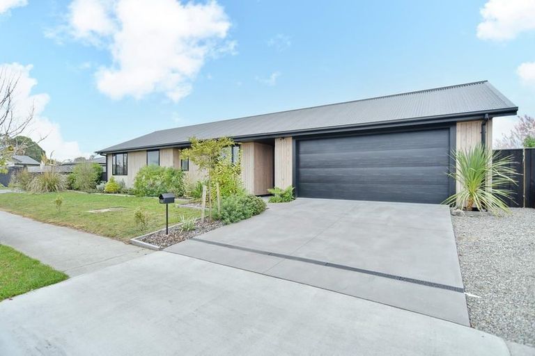 Photo of property in 53 Arahura Road, Pegasus, 7612