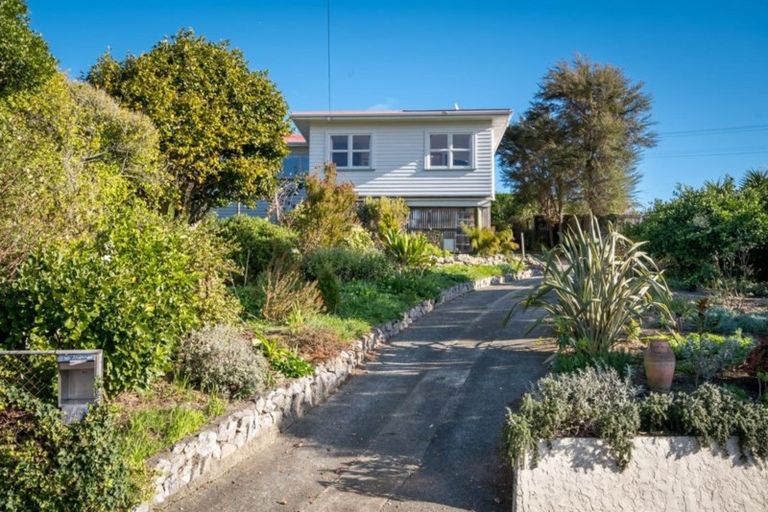 Photo of property in 45 Tui Glen Road, Atawhai, Nelson, 7010
