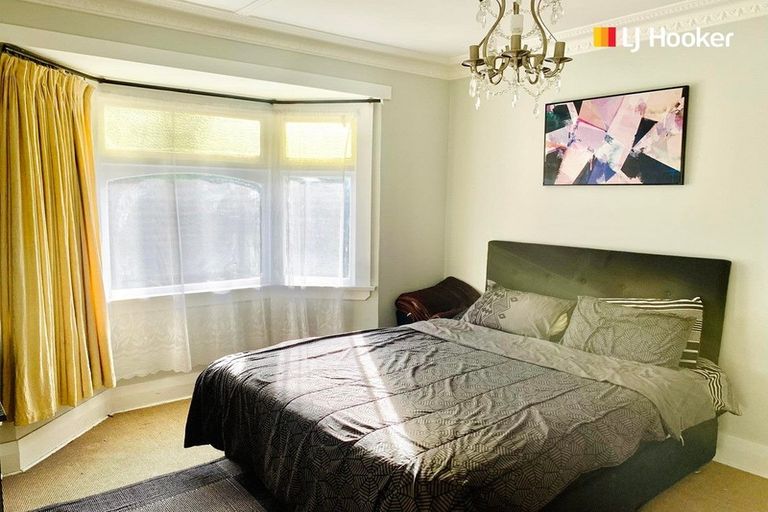 Photo of property in 33 Forfar Street, Clyde Hill, Dunedin, 9011