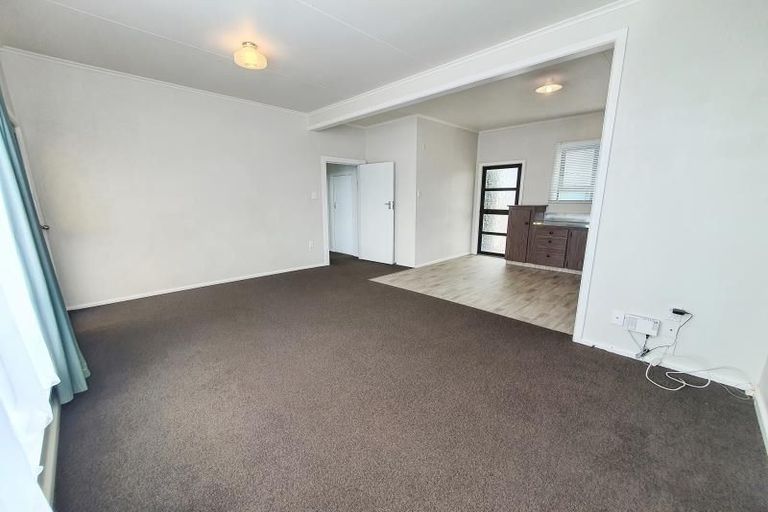 Photo of property in 557 Kennedy Road, Greenmeadows, Napier, 4112