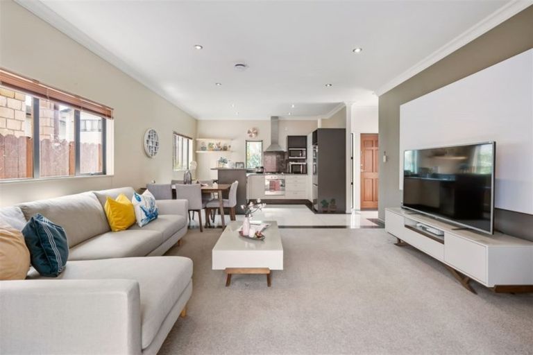 Photo of property in 396a East Tamaki Road, East Tamaki, Auckland, 2013