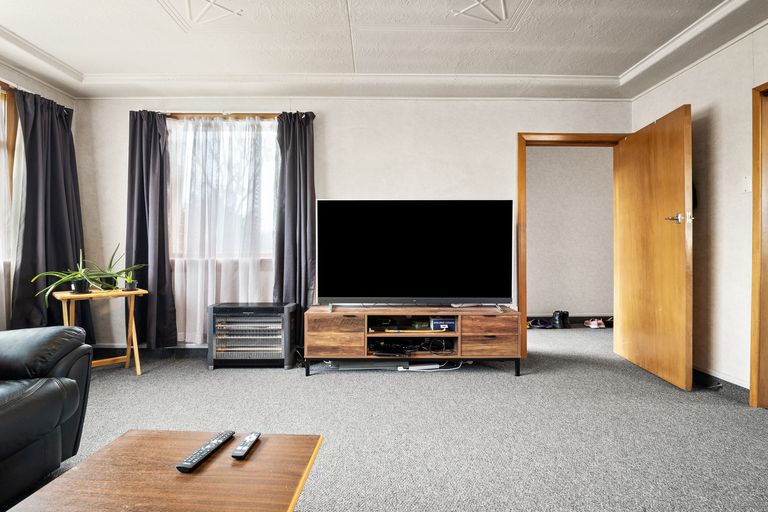 Photo of property in 143 Main Road, Fairfield, Dunedin, 9018