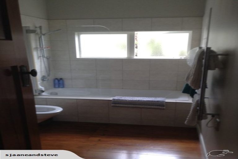 Photo of property in 37 Dorset Avenue, Westown, New Plymouth, 4310