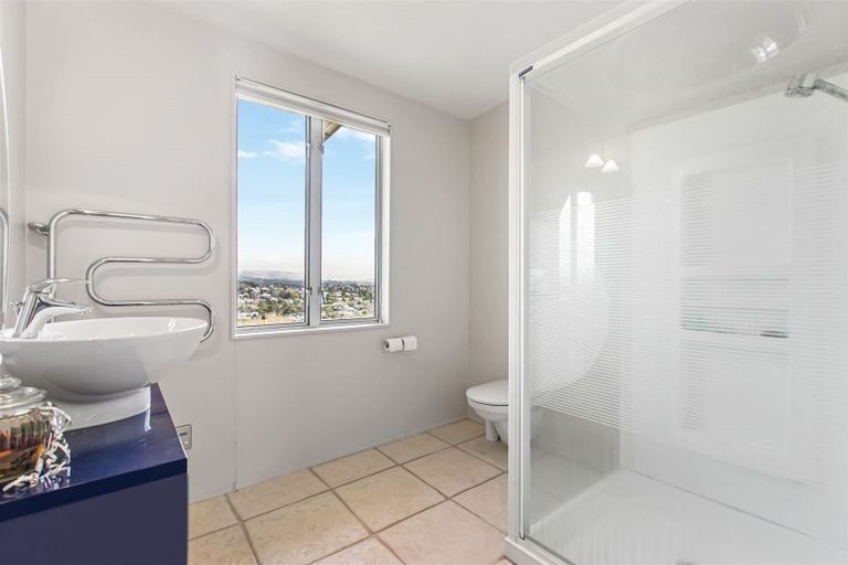 Photo of property in 67d Pleasant Road, Glen Eden, Auckland, 0602