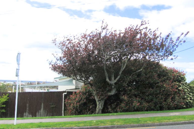 Photo of property in 33 Princess Road, Bellevue, Tauranga, 3110
