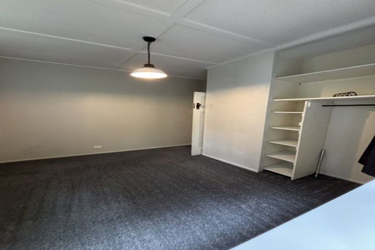 Photo of property in 32 Balfour Street, Mornington, Wellington, 6021