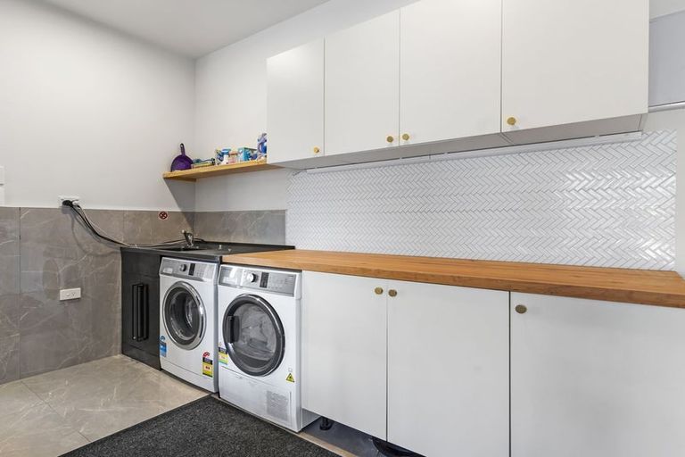 Photo of property in 46 Jeroboam Loop, Kumeu, 0810