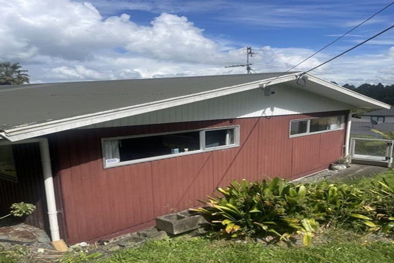 Photo of property in 11 Coroglen Avenue, Birkenhead, Auckland, 0626