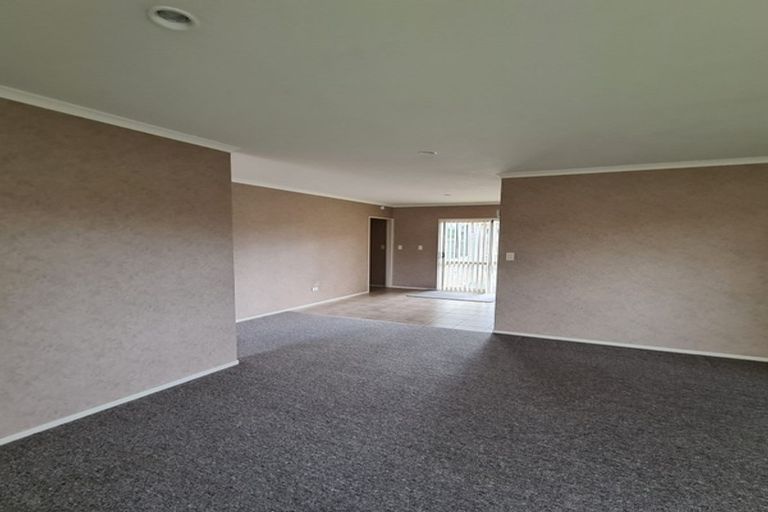 Photo of property in 13 Albert Street, Pukekohe, 2120