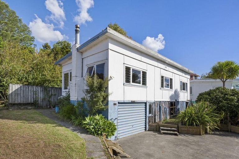 Photo of property in 20a Otanerua Road, Hatfields Beach, Orewa, 0931