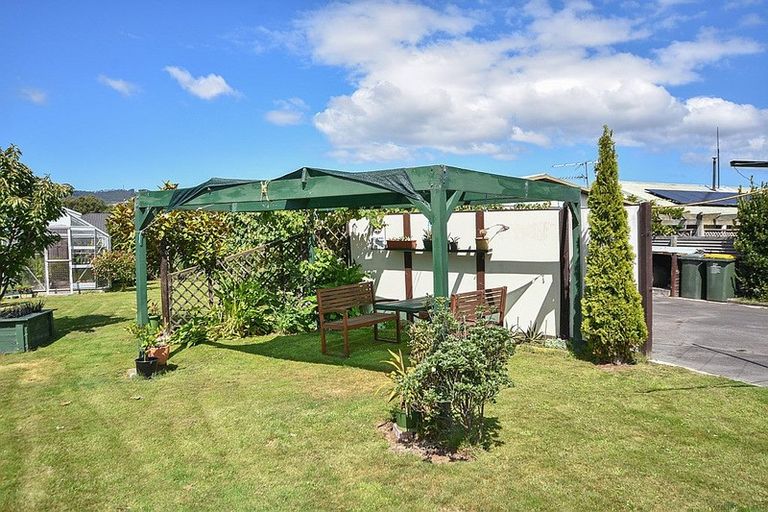 Photo of property in 45 Johnson Street, Milton, 9220