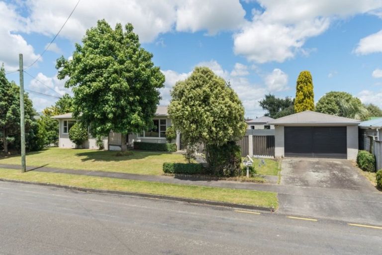 Photo of property in 4 Marriner Street, Highbury, Palmerston North, 4412