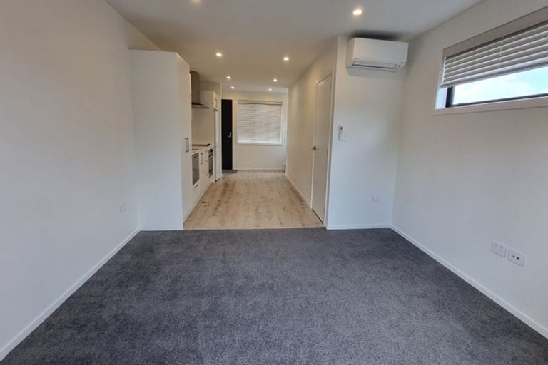 Photo of property in 7/63 Taikata Road, Te Atatu Peninsula, Auckland, 0610