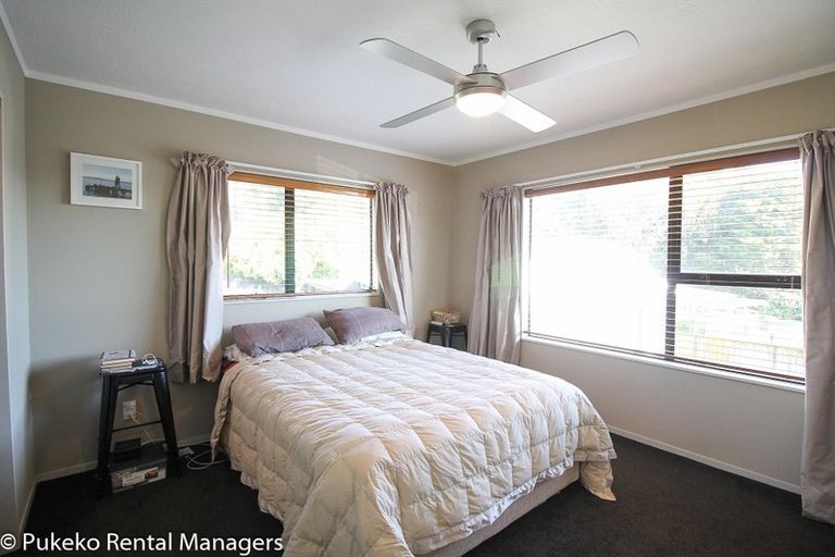 Photo of property in 8 Hakea Place, Totara Heights, Auckland, 2105