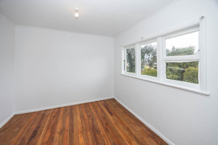 Photo of property in 15 Allenby Street, Bader, Hamilton, 3206