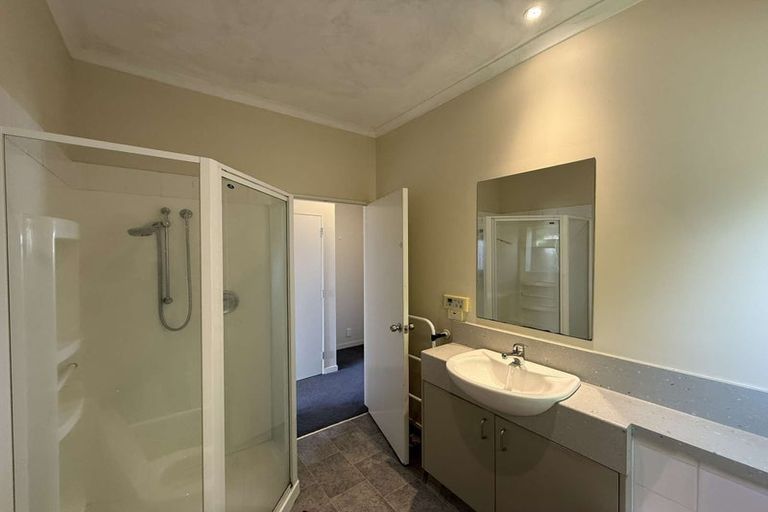 Photo of property in 5 Pattie Street, Petone, Lower Hutt, 5012