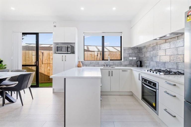 Photo of property in 4d Carolyn Street, Manukau, Auckland, 2025