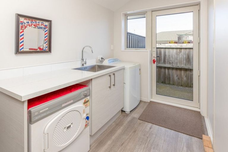 Photo of property in 3/407 Main Road North, Redwood, Christchurch, 8051