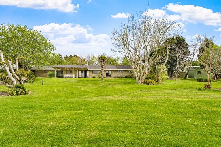 Photo of property in 145 Jones Road, Tawharanui Peninsula, Warkworth, 0986