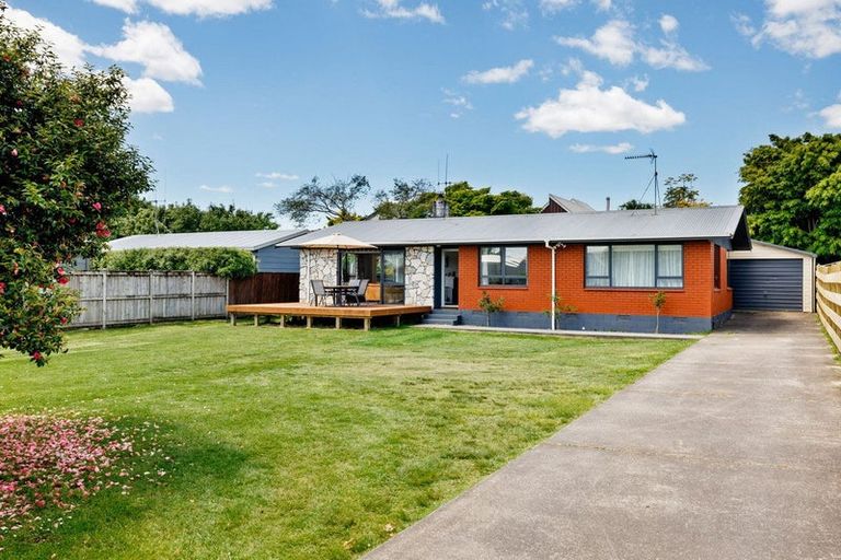 Photo of property in 42 Shakespeare Street, Leamington, Cambridge, 3432