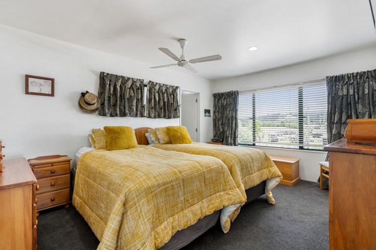 Photo of property in 620 Harbour View Road, Whangamata, 3620