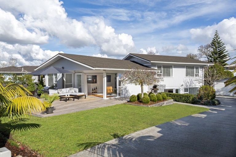 Photo of property in 12 Fordyce Avenue, Sunnyhills, Auckland, 2010