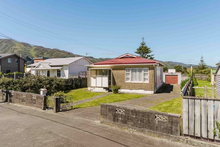 Photo of property in 46 Elizabeth Street, Moera, Lower Hutt, 5010