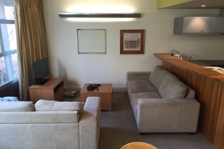 Photo of property in St Pauls Apartments, 56/43 Mulgrave Street, Thorndon, Wellington, 6011