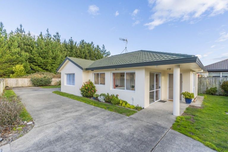 Photo of property in 4e Cedar Drive, Paraparaumu Beach, Paraparaumu, 5032