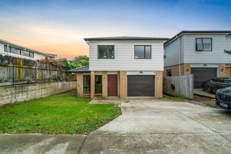 Photo of property in 5d Motatau Road, Papatoetoe, Auckland, 2025