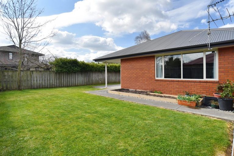 Photo of property in 20 West Belt, Rangiora, 7400