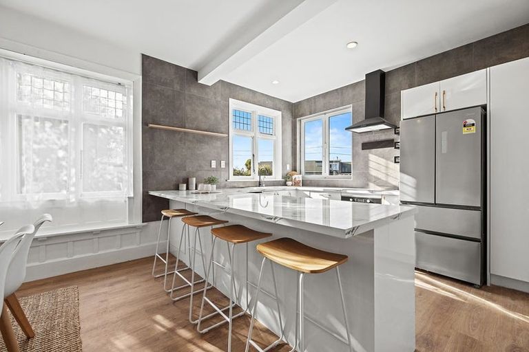 Photo of property in 186 Stapletons Road, Richmond, Christchurch, 8013