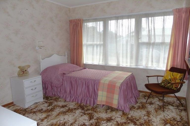 Photo of property in 31 Priscilla Crescent, Kingston, Wellington, 6021