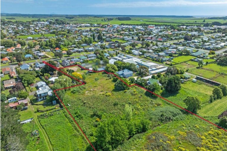 Photo of property in 27b Norbiton Road, Foxton, 4814