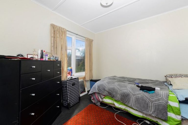 Photo of property in 15 Gordon Road, Western Heights, Rotorua, 3015