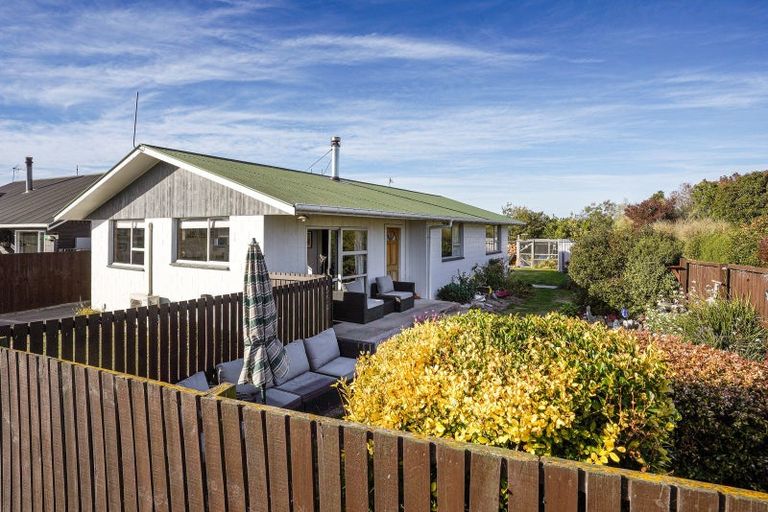 Photo of property in 20 Amberley Beach Road, Amberley, 7410