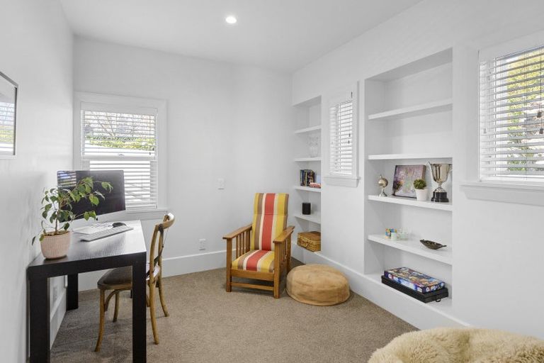 Photo of property in 30 Wroxton Terrace, Merivale, Christchurch, 8014