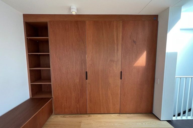 Photo of property in 18a Montgomery Avenue, Belmont, Auckland, 0622