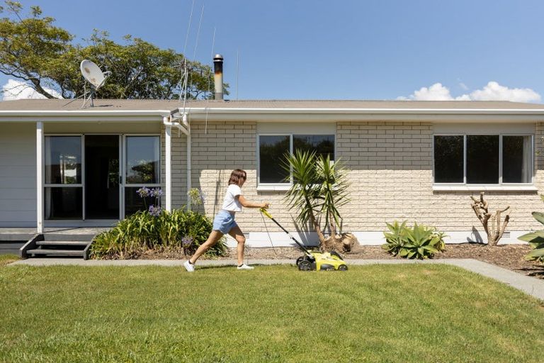 Photo of property in 60 Gloucester Road, Mount Maunganui, 3116