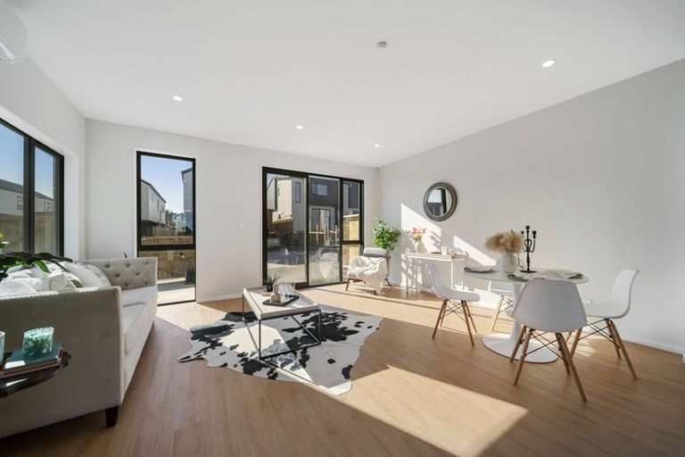 Photo of property in 4 Mahogany Street, Westgate, 0814