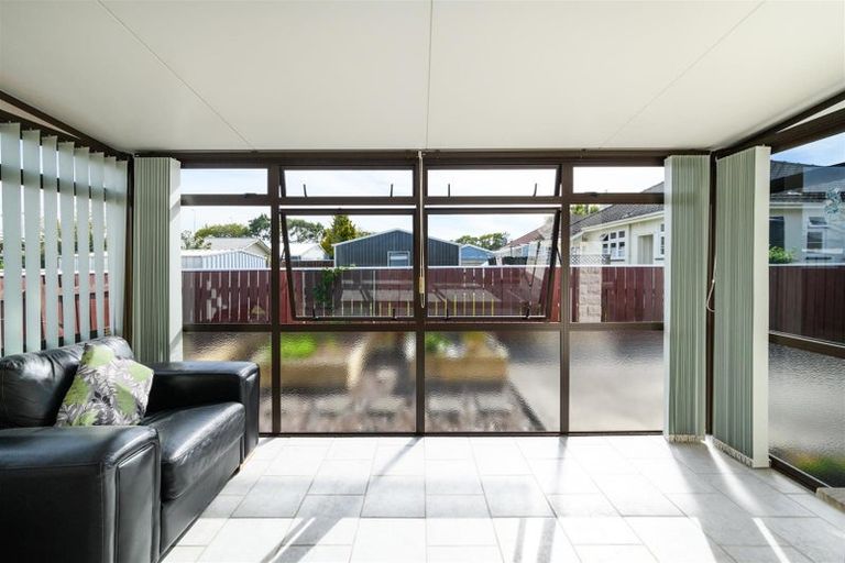 Photo of property in 7b Humphrey Street, Marton, 4710